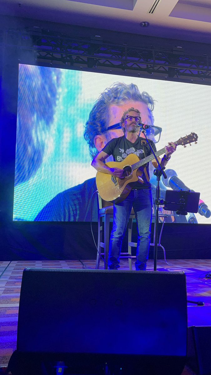 RPB_Bob_o_World's tweet photo. #JIB12 #SaturdayNightConcert sings requested songs #Wild and #Star - written for @RuthieConnell ๐ซถ https://t.co/WEmiTSIkWg