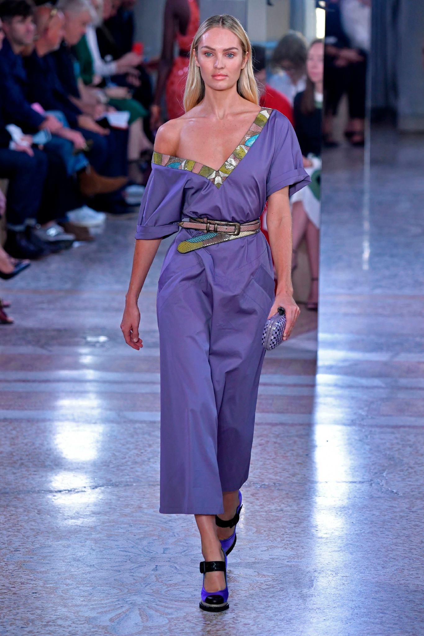 Divine Candice on Twitter: "Candice Swanepoel walking the runway of the