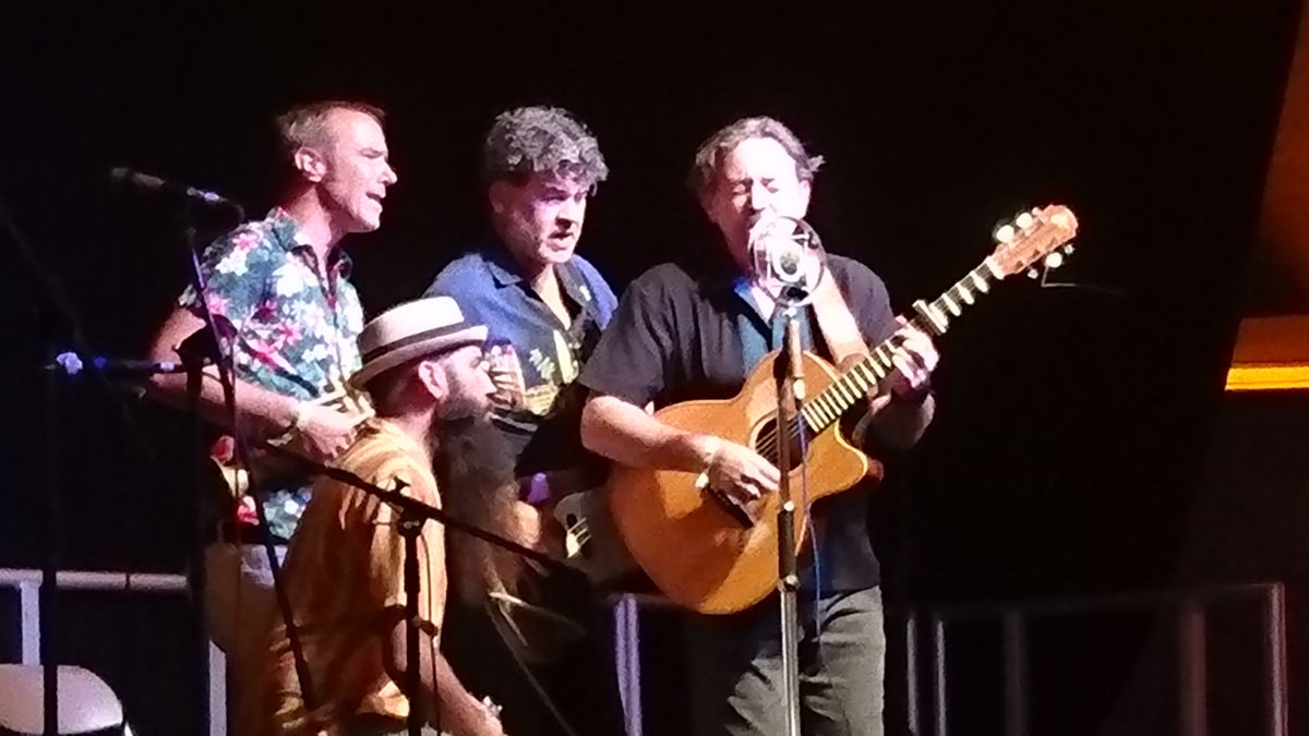 AHearTwithEARS's tweet photo. Had to wait 3 years but well worth it to see them @TrackDogsMusic only sorry I couldn't stay for your last (secret) set that no one is supposed to know about so shhhhh! Even more fantastic than I recall &amp; a new CD to listen to as well as a T shirt thanks so much for a great day💜 https://t.co/N03tbEhTb6