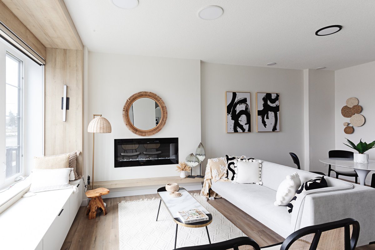 MuttiHomes's tweet photo. New Showhome In Blatchford!!! https://t.co/x5nxjffutw