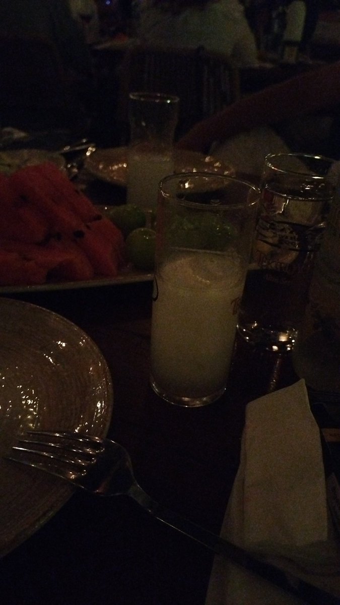 #söverimgelmişinegeçmişine👏 #aytasözeri #alacati #konser 😘