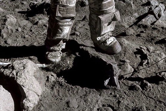 astro_timpeake's tweet photo. The Apollo missions showed us what was possible, now with less than 48hrs until #artemis 1 launches we enter an exciting new era of human space exploration. #ApolloRemastered 📷 @NASA @AndySaunders_1 https://t.co/UsEGbupGpr