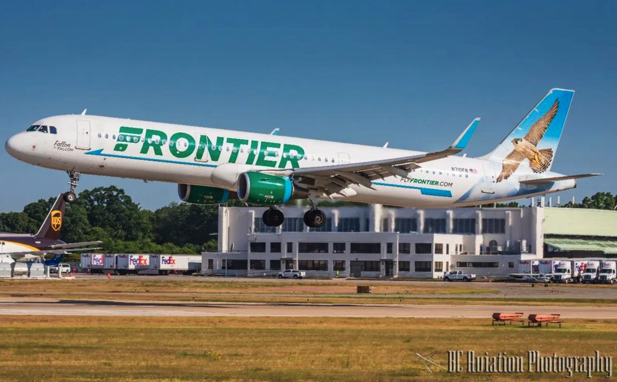 IFlyRhodeIsland's tweet photo. Thanks for stopping by, @FlyFrontier! See you again soon #flyPVD

📸 Instagram user bcaviationphotography https://t.co/fhwNC4Nawr