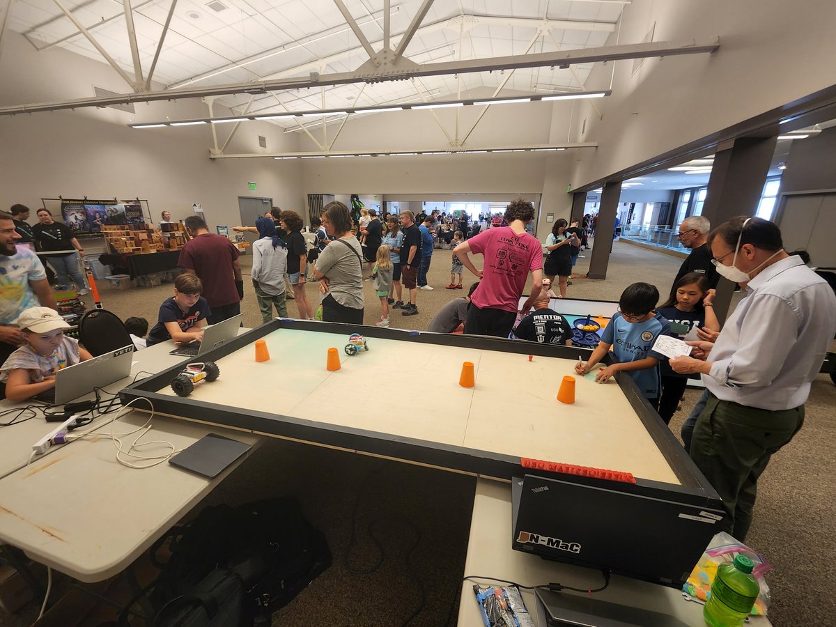 SteamSuperior's tweet image. We had a fum time sharing #FirstRobotics with over 700 people and 4 dogs at @makevention in Bloomington!
#morethanrobots #BuildTheFuture #firstenergize #4HGrowsHere