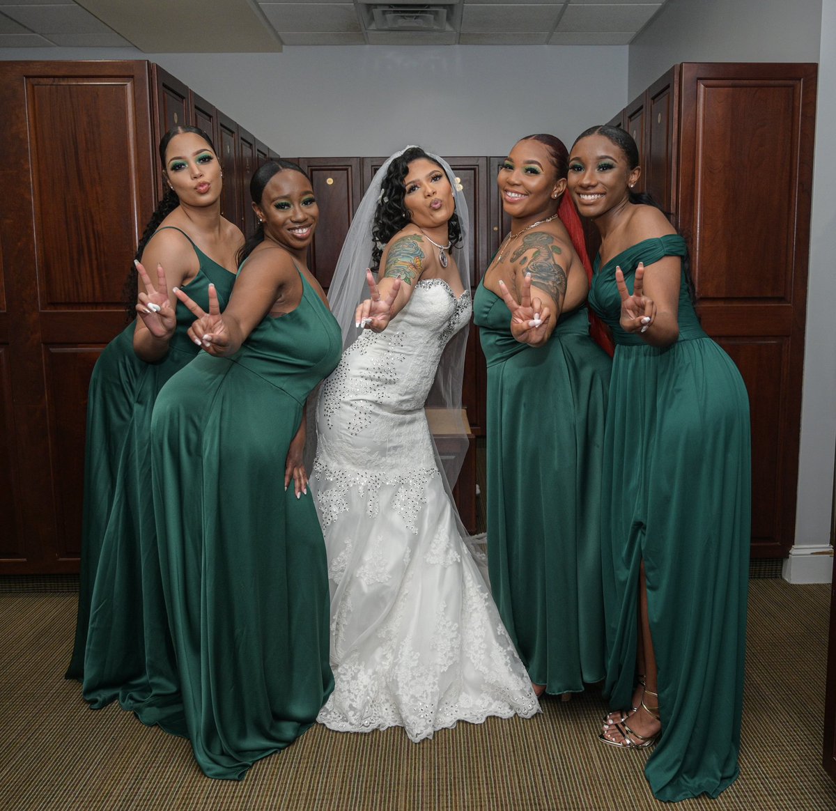 j1mmykarp's tweet photo. Pics from our wedding💒💍 https://t.co/At4AXlexGN