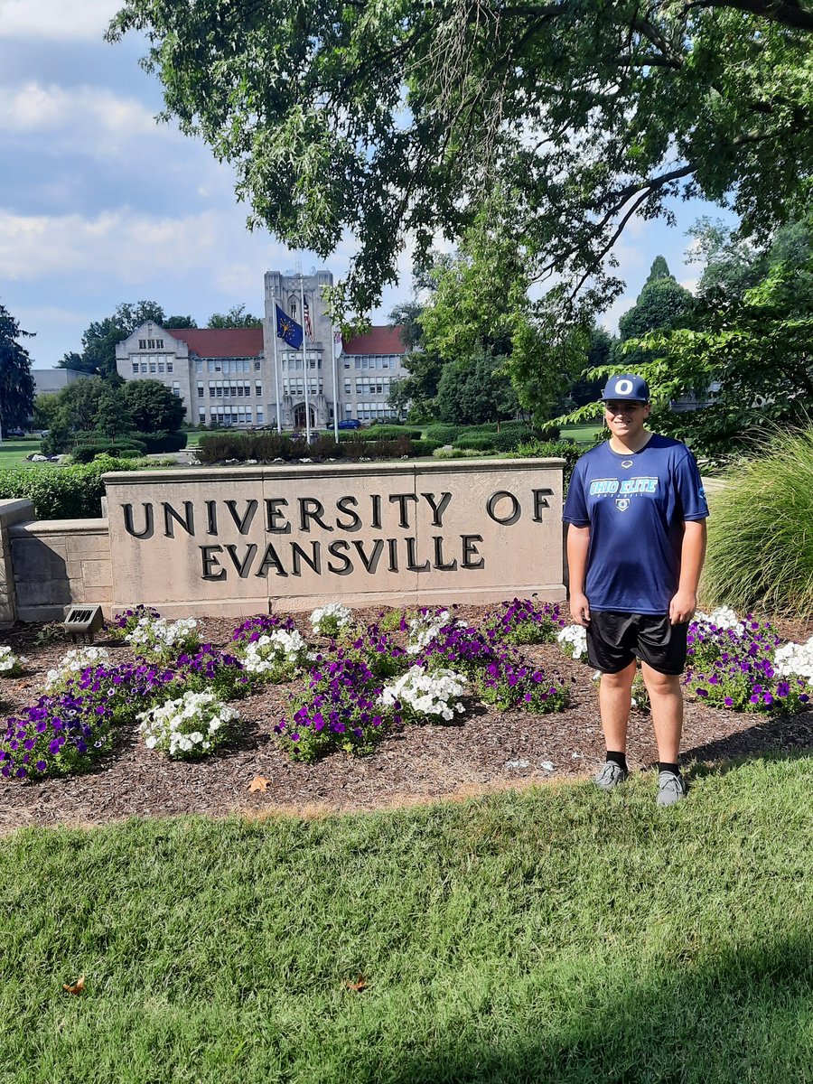 Jordan @Elite3Geiger threw 2 innings in the Evansville Prospect Camp game: 4 k's, 1 h, 0 runs, 0 BB.
<a href="/UEAthleticsBASE/">Evansville Purple Aces Baseball</a> 
<a href="/OEBStatzer/">Ohio Elite - Statzer</a> 
<a href="/OEBbaseball/">Ohio Elite Baseball</a>