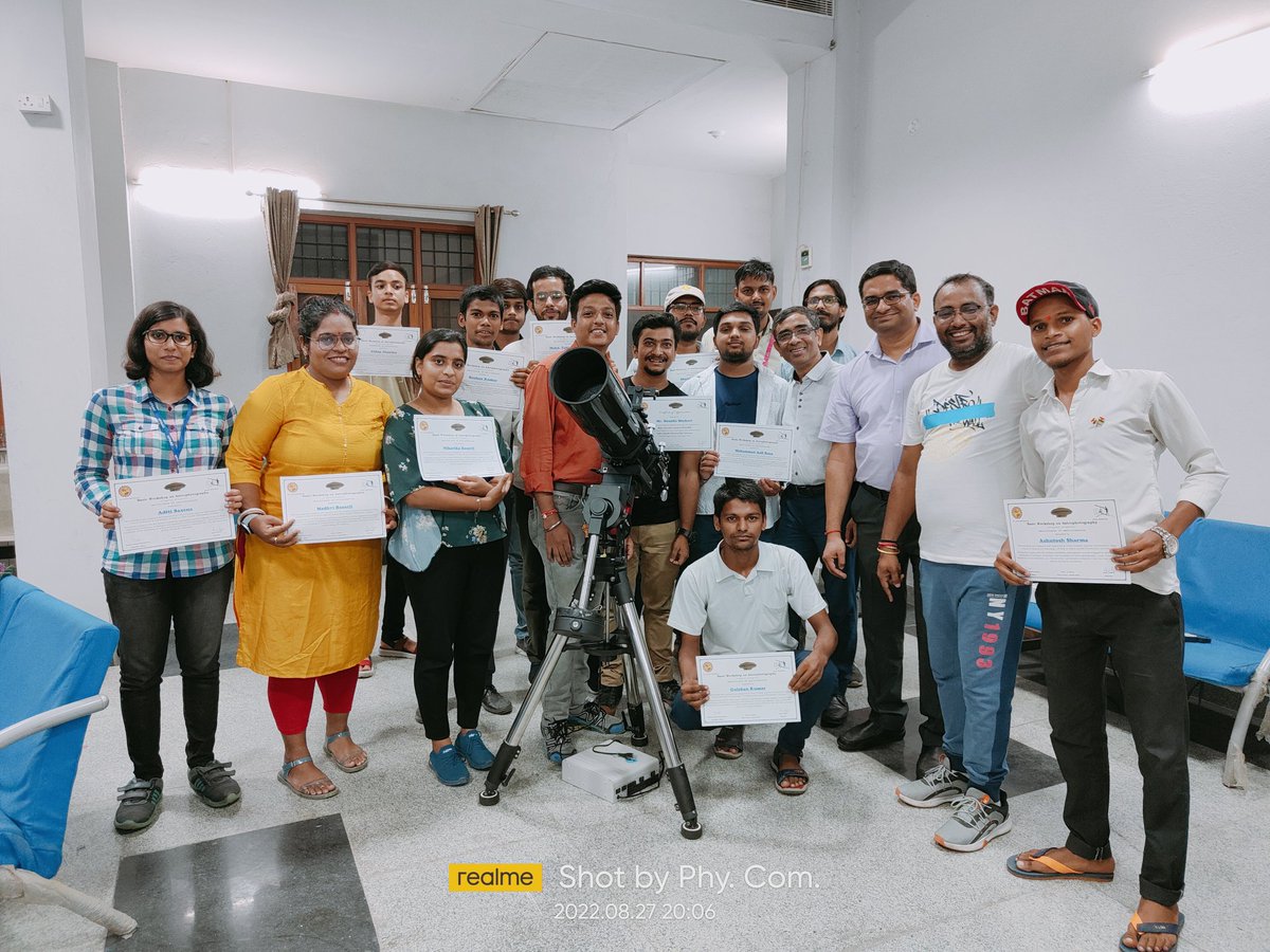 sandtdepartment's tweet photo. The end of Third Basic Astro-photography Workshop conducted by #INDIRAGANDHIPLANETARIUM. #BAPW2022 #CSTUP #UPAAC @aniligp https://t.co/sEkRJOIw6k