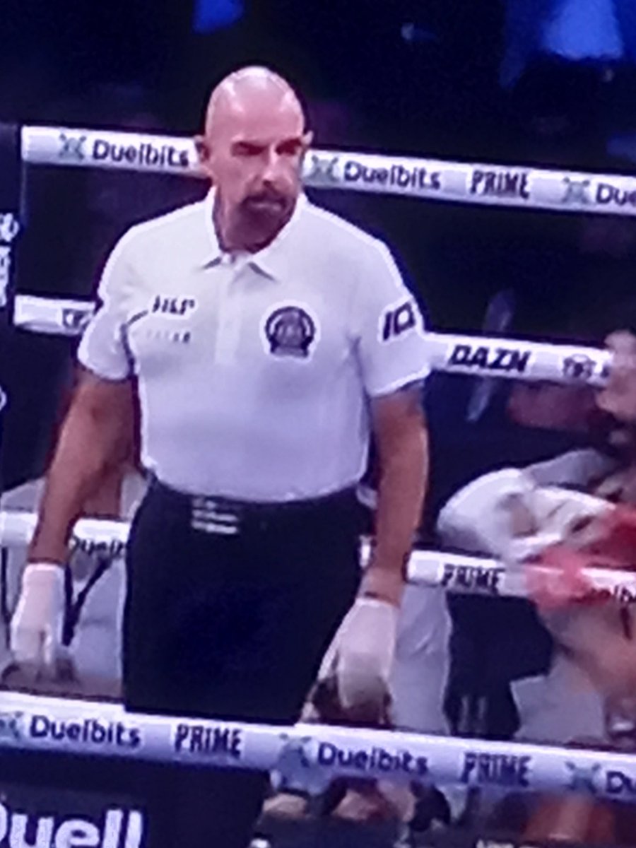 MrMilk_bob's tweet photo. Jess it's time to box jess https://t.co/7PRJerzpbv