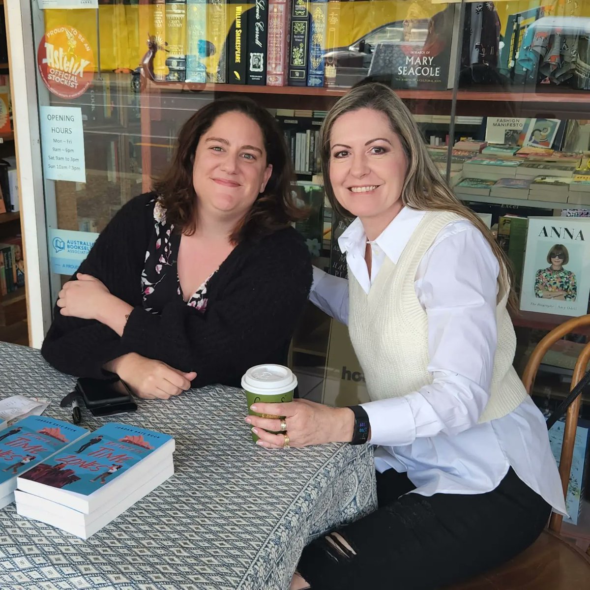 QLDSusanAustin's tweet photo. Huge Congrats to my friend @jordankatebuckwriter for her 1st successful #Booksigning of #betweentimezones @booksstones yesterday ππ
Jordan has also written #summersetvalley another brilliant novel we are working on developing into a TV Series #watchthisspace #qldtalent π https://t.co/21PHCchXq2