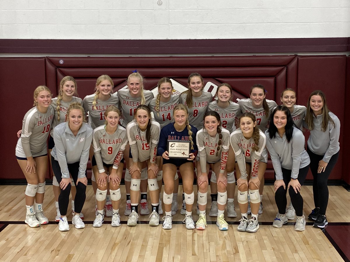 BHSbombers's tweet photo. Varsity volleyball defeats Clarke 25-20, 25-12 in the finals of the Clarke Tournament.  The Bombers are the tournament champions! #bhsbombers https://t.co/baVI7AjZ4x