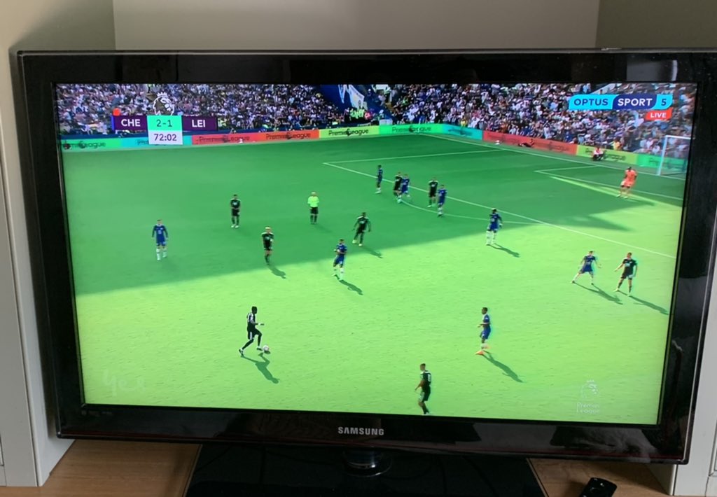 @premierleague @EFL @colourblindorg who is responsible for choosing the matchday kit? Manager? Captain? Kitman? Are all three educated in colour blind and the effects? Are the kit designers are educated in #colourblind