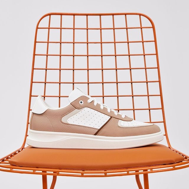 WillowbrookBC's tweet photo. Saturdays are for shoe shopping! Thanks for the inspo Aldo.
#shopwillowbrook #feelingfall #shoeshopping #shoeinspo #langley #backtowork #gotoworkbootie #lowtops #kicks https://t.co/g0Nn0tN47N