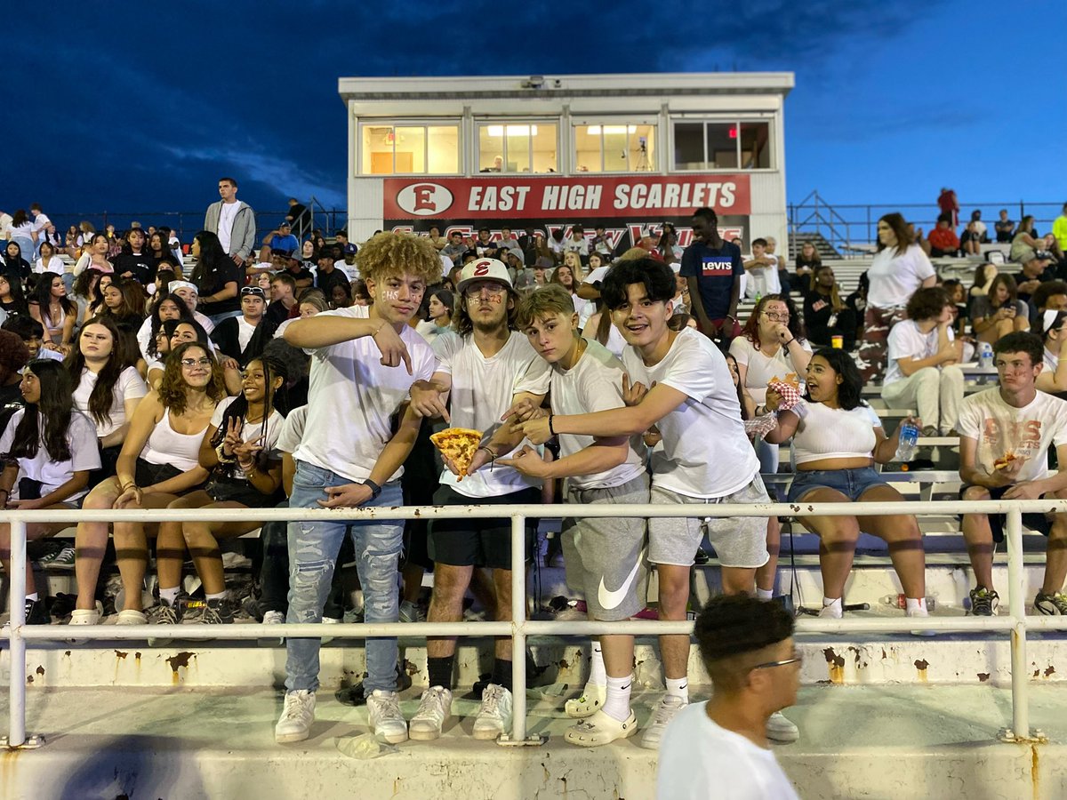 EastDm's tweet photo. It might not have been the result we wanted but loved the atmosphere at βThe Dukeβ last night. #DoWerk #EastSidePride https://t.co/GO6PKPVx1Y