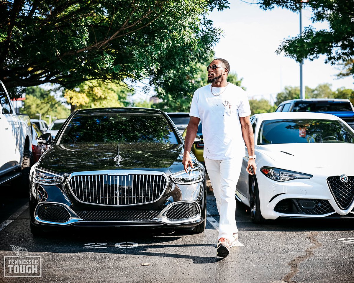 Titans's tweet photo. Game day fits 🔥 https://t.co/10Lm0GtIc5