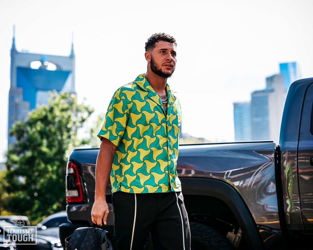 Titans's tweet photo. Game day fits 🔥 https://t.co/10Lm0GtIc5
