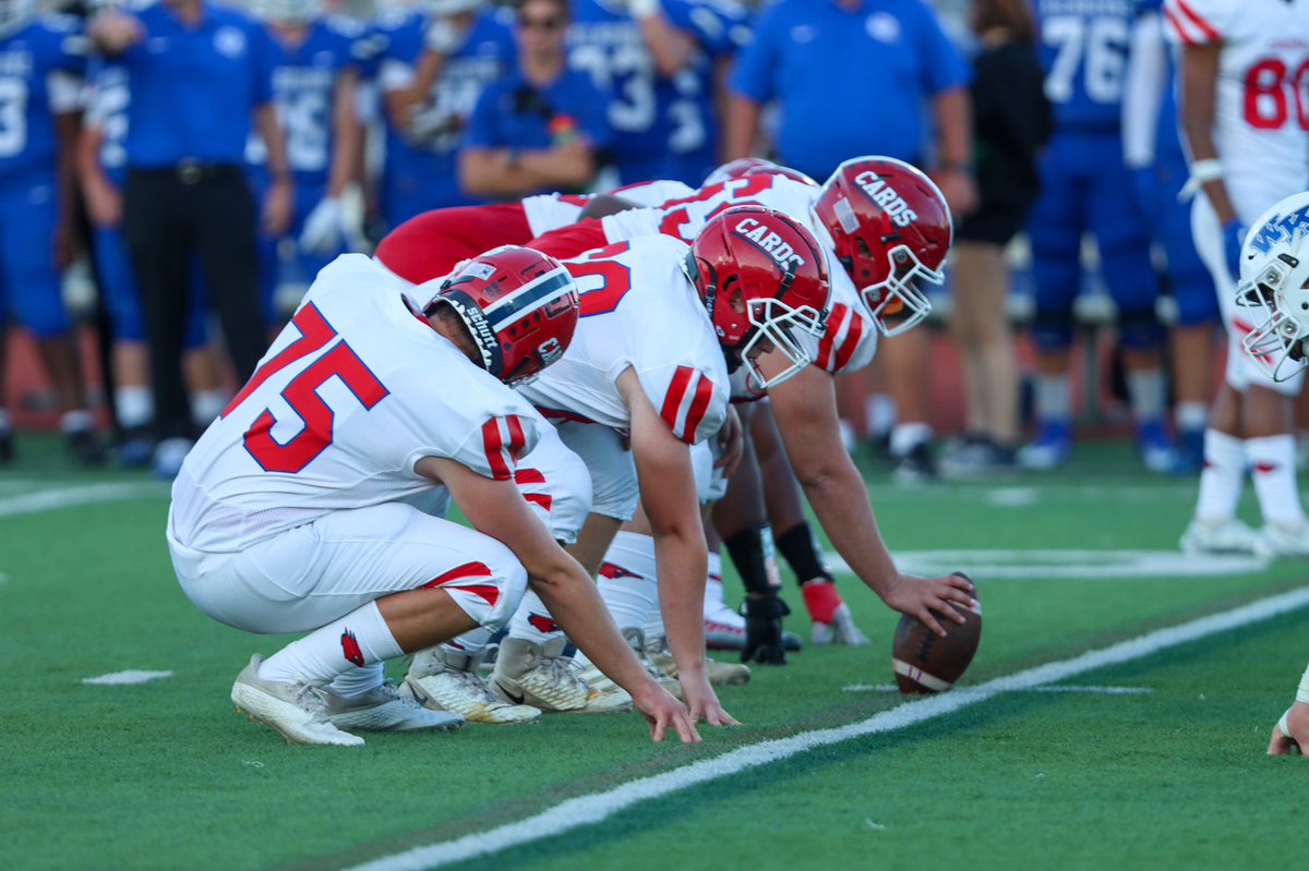 CardsYearbook's tweet photo. Sneak Peek at what our amazing student photographers got last night! We had just as much fun as you guys did! Buy a yearbook to see more amazing photos! #itsworthit #worthington #wotown @TWHSAthletics https://t.co/yQbkq03CTM