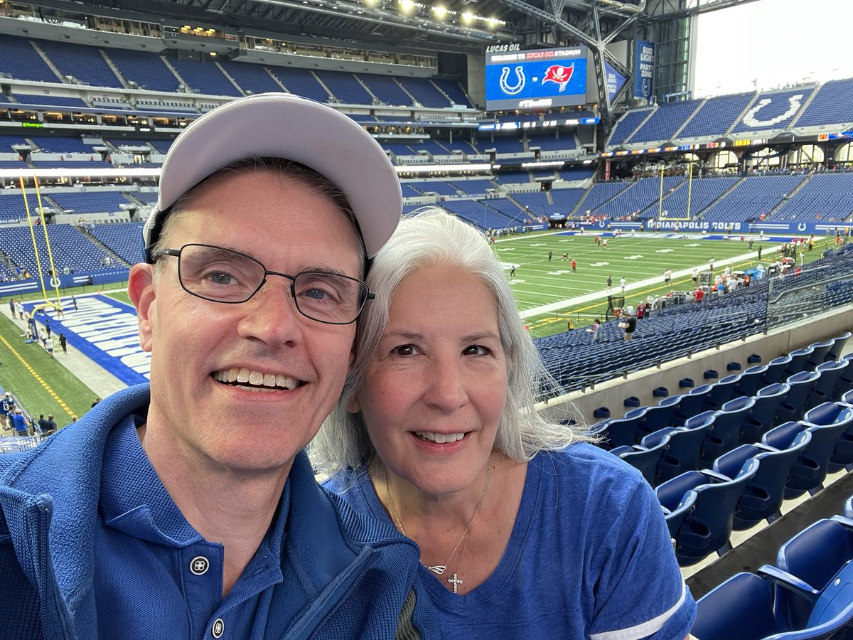 odeame's tweet photo. #TBvsIND.  Go Colts!! https://t.co/bt46kodrgr