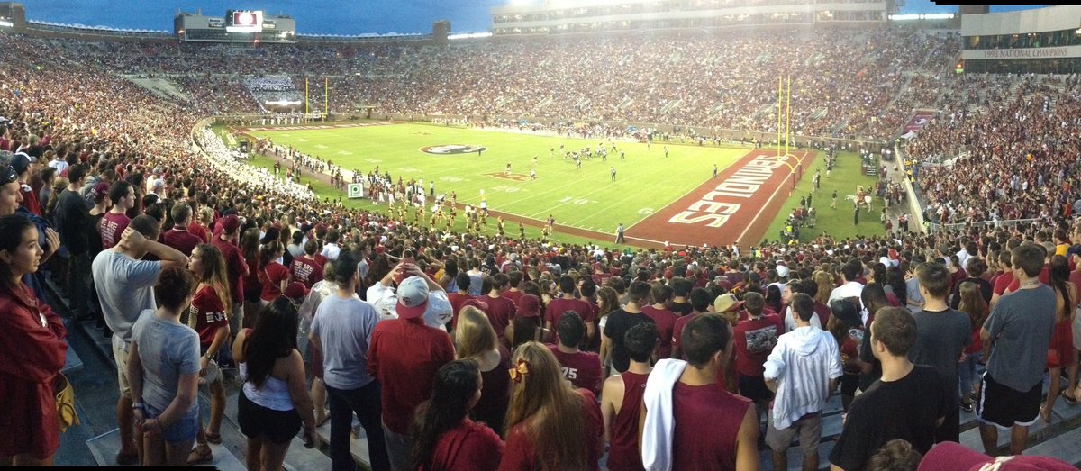 jennygeraci_'s tweet photo. I always get very nostalgic when college football comes back so here’s your yearly reminder that I love FSU and miss Tallahassee v much https://t.co/Br1zprIU0X