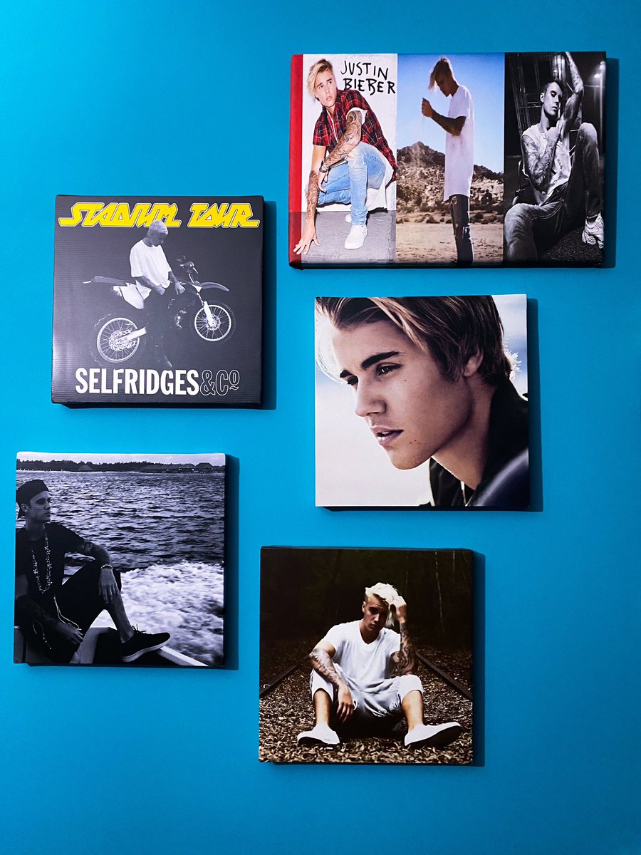 EleKtroKJC's tweet photo. :::Mi colección de Justin Bieber:::
⭐️⭐️⭐️Aquí les comparto mi amor y pasión por JB 💜, espero les guste ⭐️⭐️⭐️ @justinbieber
Part 2
#JustinBieber #Belieber #BelieberBoy #JB #JBCollection #JBLove #JBPeace #JBHappy https://t.co/5Iu64pwyhK