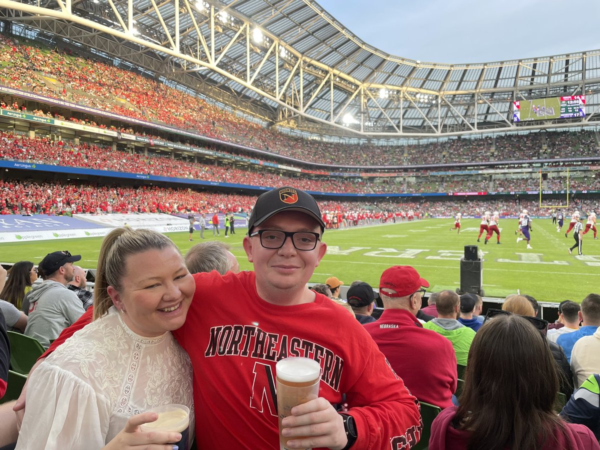 ronanhourican's tweet photo. Enjoyed the American Football game today ๐ Cheers to whoever in the Aviva Stadium approved the #freepints for everyone ๐๐๐ป๐ป #IrishHospitality #AvivaStadium #CollegeFootball https://t.co/aRXdHJWOyd