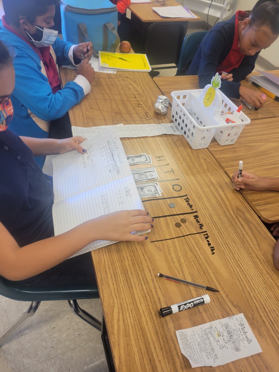 OESFifth108's tweet photo. Mrs. Melendez's class 🙌representing decimals to the hundredths using decimal place value and money.💰 💵💚 https://t.co/TcRxuEqpno