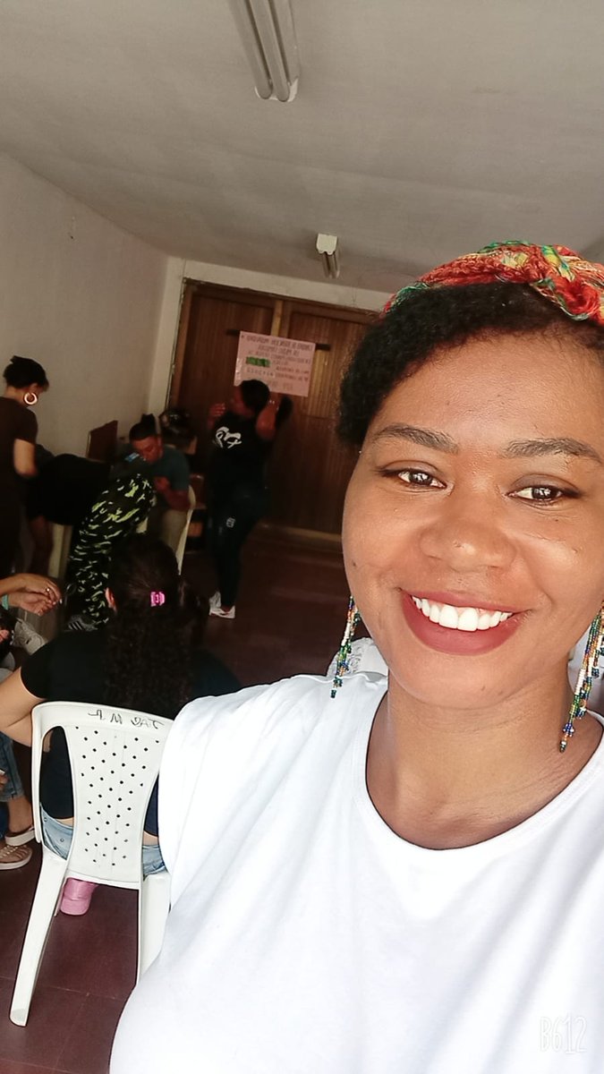 PoderSororo's tweet photo. Poderosas dijeron presente en Proyecto ASEYUU - Estrategia de acompañamiento psicosocial en salud mental para población migrante y retornada gracias a @DunnaColombia @frenaciendoesperanza  creando liderazgos en salud mental 💜 #saludmental #liderazgo #podersororo https://t.co/kCgljUnV8n