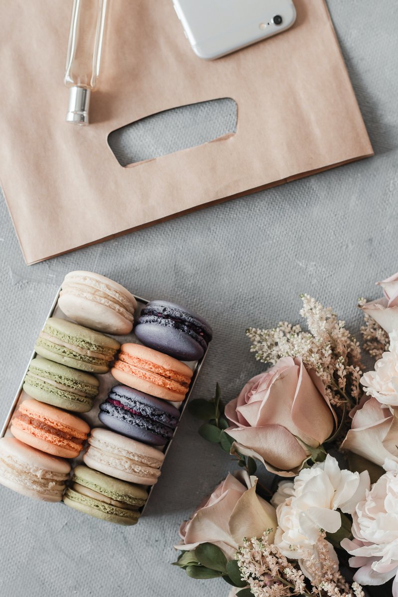 Finest_Vibes's tweet image. I am a fan of Macarons 😋🙌#finestvibes #Saturday #maracons #sweets