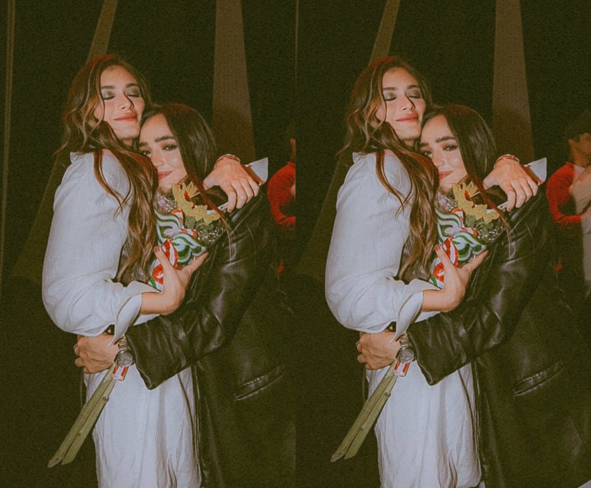 HONEYXCYP's tweet photo. -calle y poché x siempre. https://t.co/tawx5rrlY7