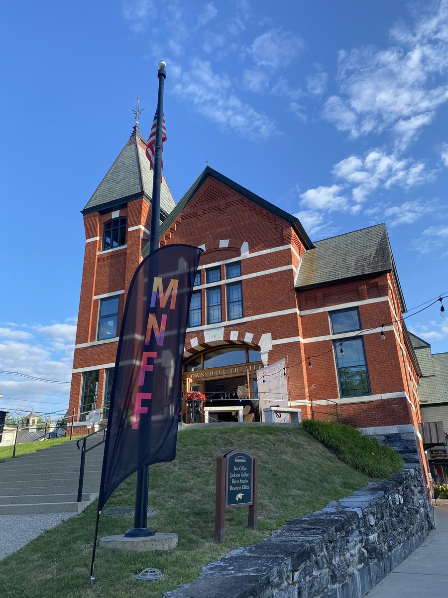 MunroMcLaren's tweet photo. Day 4 of the 8th Annual Middlebury New Filmmakers Festival! I got to see Karen Allen again! :) 🎬🎥
@MiddFilmFest #MNFF #MNFF8 https://t.co/IMwY4A6WjC