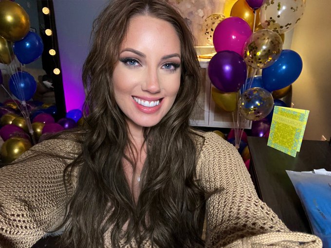 Stayed up til 3am partying with my Team last night!!🥂 If you need me, I&rsquo;ll be on my couch the rest of