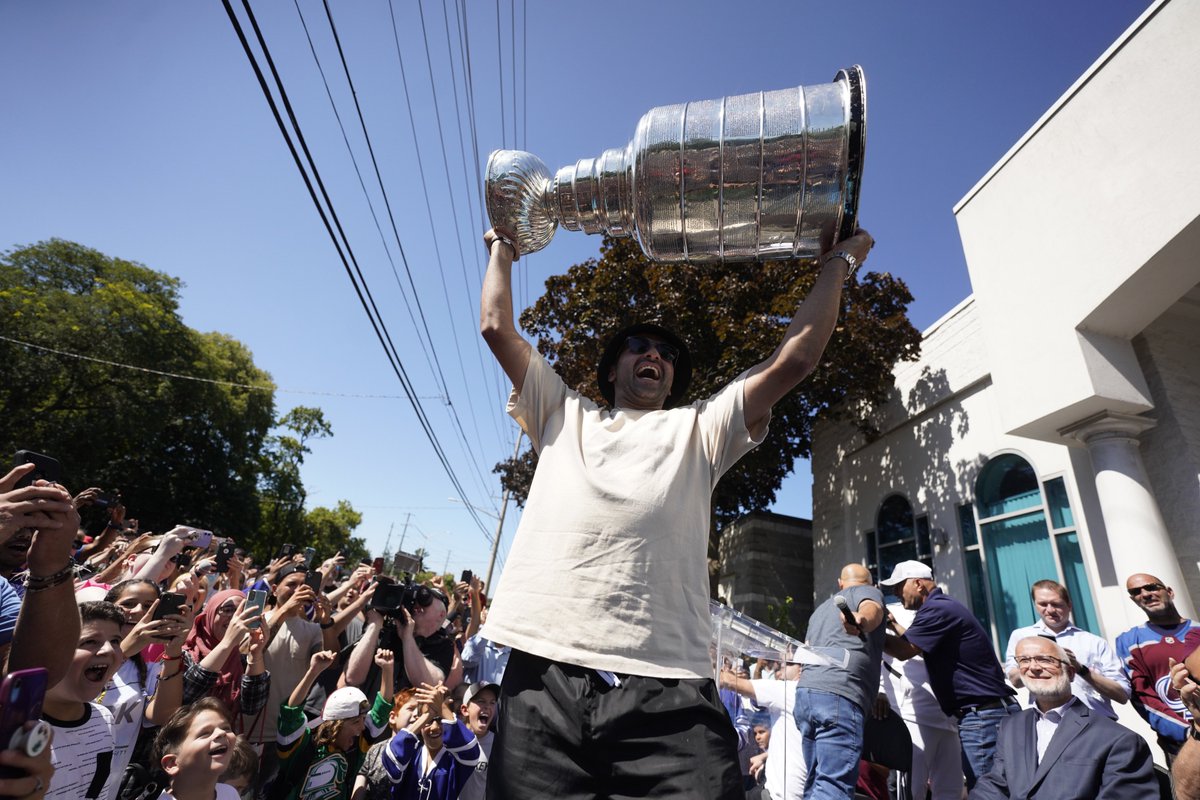 TorontoStar's tweet photo. The 31-year-old became an NHL champion with the Colorado Avalanche in June.

Kadri may not have been the first NHL player from London, Ont., to become a champion, but he was the first Muslim player to achieve the feat.

https://t.co/4kdizoWZyS https://t.co/NCxMHzcyxL