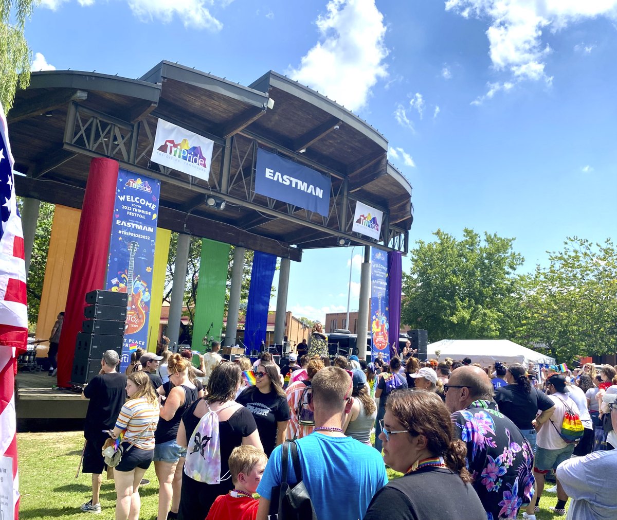 emoryhenry1836's tweet photo. Sharing a few more photos from the TriPride Parade and Festival today in downtown Bristol Va./Tenn. The students and employees enjoyed celebrating diversity, equity, inclusion and belonging. The event featured live performances, vendors and exhibitors. #emoryandhenry #EHpride https://t.co/eS0G41Mxuv