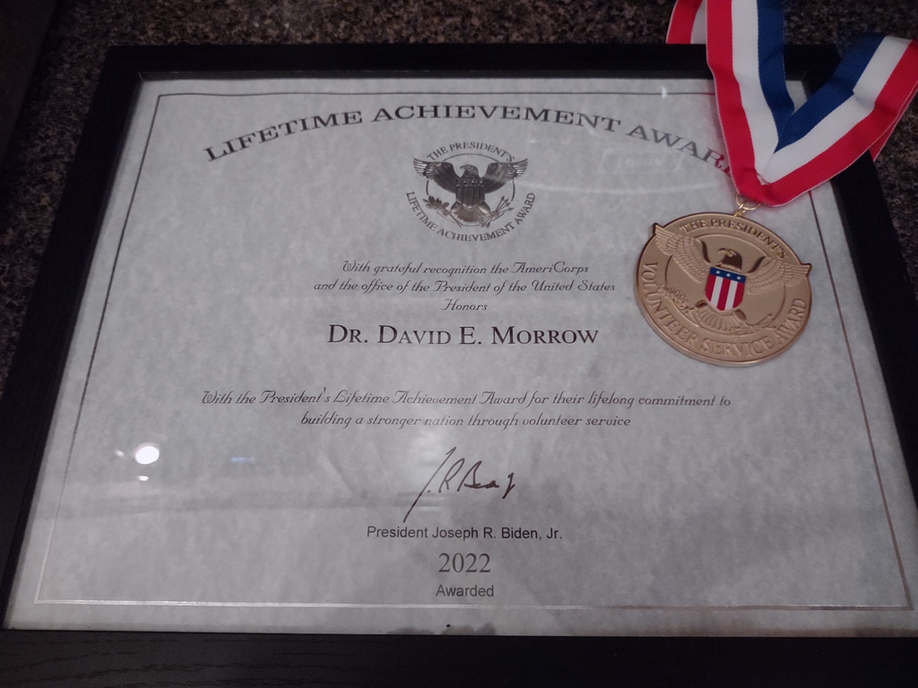 MCGClub's tweet photo. The @mcgclub director, Dr. David E. Morrow ('80), is the recipient of the 2022 President's Lifetime Achievement Award for his lifelong commitment to building a stronger nation through service.
#MCGCDoes #WeAreMorehouse #WearingTheBlazerWithPrideSince1911 #BISSO #111YearsStrong https://t.co/dOPGzXNFuA