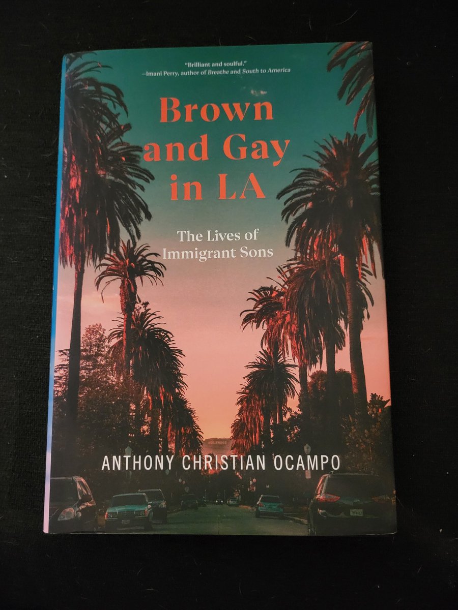 oczoroadnama's tweet photo. look what came in the mail today!!! 🤩📘🌴✨😎 @anthonyocampo @NYUpress #BGLA https://t.co/vcAhcJdkNA
