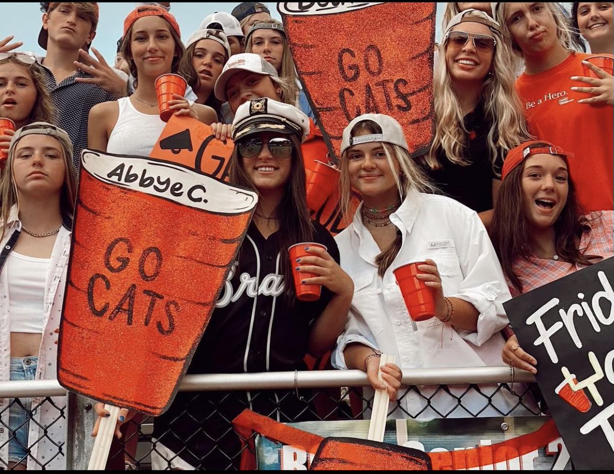 coachheavyd's tweet photo. I want to give a shout out to our student section. They were awesome Friday night. Let’s bring it AGAIN this Friday! #FilltheFrank #WAR #OWNTHEDASH @RabunFootball https://t.co/iyftl7BKPK