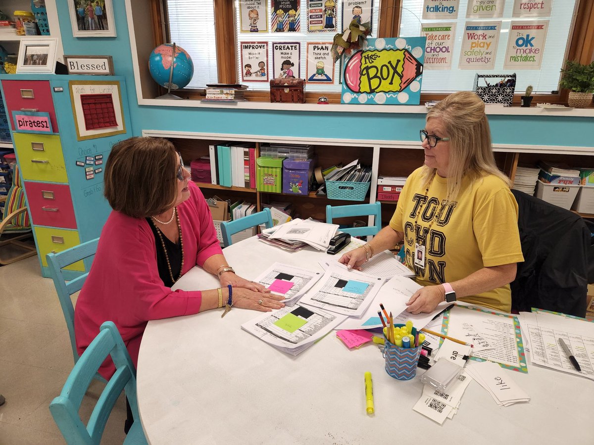 Great week! Region 1 LRS Orientation. Amazing job <a href="/RochelleARIReg1/">Rochelle Harrison</a>  and continuing data sorts at WES! <a href="/Alabama_Reading/">ARI / The Alabama Reading Initiative, ALSDE</a> <a href="/AlabamaLiteracy/">Alabama Literacy Asso</a> <a href="/AlabamaAchieves/">Alabama State Department of Education</a> <a href="/AriTracie/">Tracie_ARI_RLLS</a> <a href="/Mallory97393389/">Mallory Long</a> <a href="/LexiaLearning/">Lexia</a>