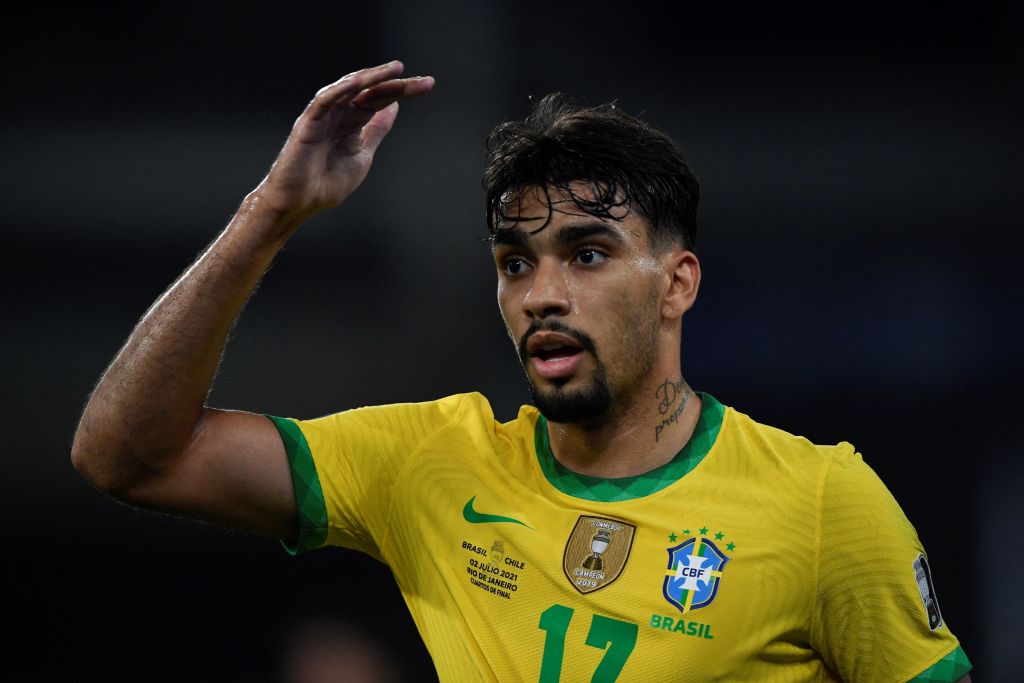 FabrizioRomano's tweet image. Lucas Paquetá is in London together with his agents, arrived on Saturday night. First part of medical as new West Ham player will take place in the next hours, full agreement and documents exchanged with OL. 🚨🩺 #WHUFC 

Plan confirmed - now waiting for contracts to be signed.