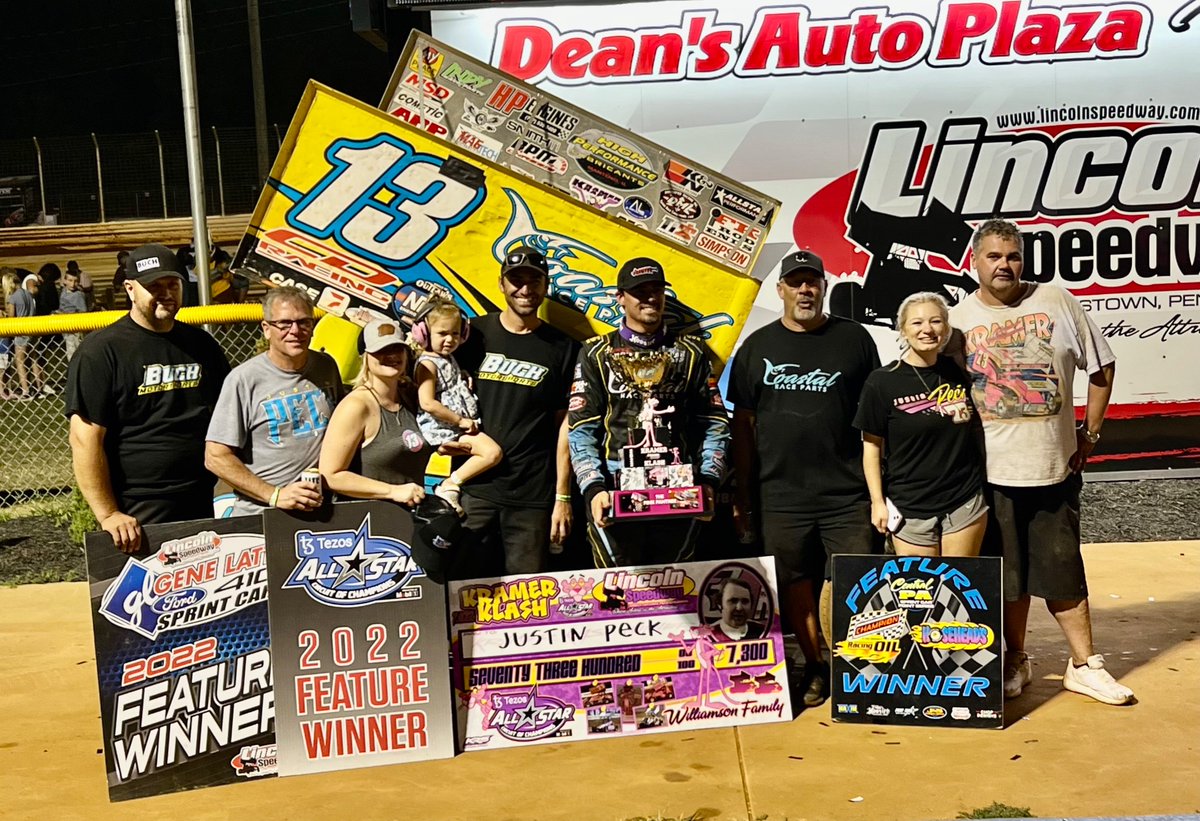 UsaSprint's tweet photo. Justin Peck wins the Kramer Klash @lincolnspeedway tonight.  @ASCoC @justin_peck5 @Buchsprint13 #KramerKlash https://t.co/onZU7XL55K