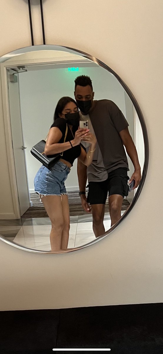 aunimaa's tweet photo. had the best weekend with my bestie 💁🏽‍♀️ https://t.co/sy0of6WGL1