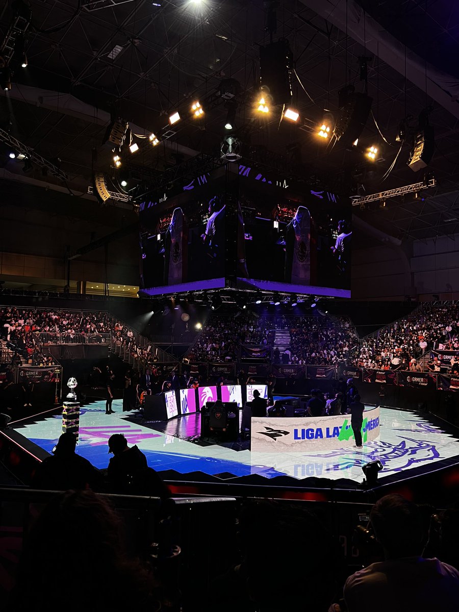 GamersUniteMX's tweet photo. ¡Isurus se va de representante de LATAM  al Play-In de Worlds!

Isurus 🦈 gana 3-2 contra Estral. 🦅 

@EstralEsports @teamisurus 
——-
#leagueoflegends #LLA #Riot #estralesports #isurusgaming https://t.co/rtTA8m0bgJ