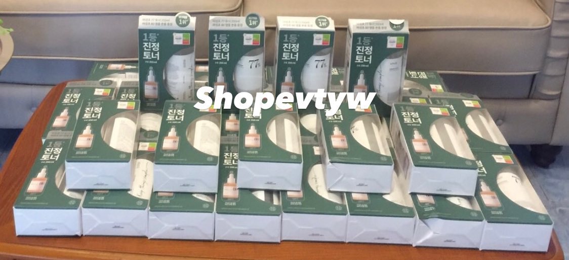 shopevtyw's tweet photo. ❌ sale ❌
✨ พร้อมส่ง Anua Heartleaf Limited Set
🌐 Toner 350 ml + Ampoule 30 ml
🔥 790 ฿ รวมส่งฟรีไปเลยย 🔥
❌ 15 set เท่านั้นนน!!!❌
#Anua #โทนเนอร์พี่จุน #Anuatoner #สกินแคร์ #สกินแคร์เกาหลี #พร้อมส่ง #Anuaampoule https://t.co/Ei1uqDuUCG