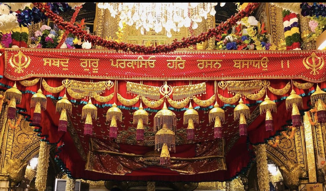 dashmeshpita's tweet photo. Pehla Prakash Purab of the saviour of Kalyug, Kings of Kings, Lord of the universe, source of ultimate truth and wisdom, the present and forever Guru.

May Guru Sahib bless us all with the love, respect and understanding towards Gurbani.

Dhan Dhan Sri Guru Granth Sahib Ji￼ https://t.co/hpOMmCwbal
