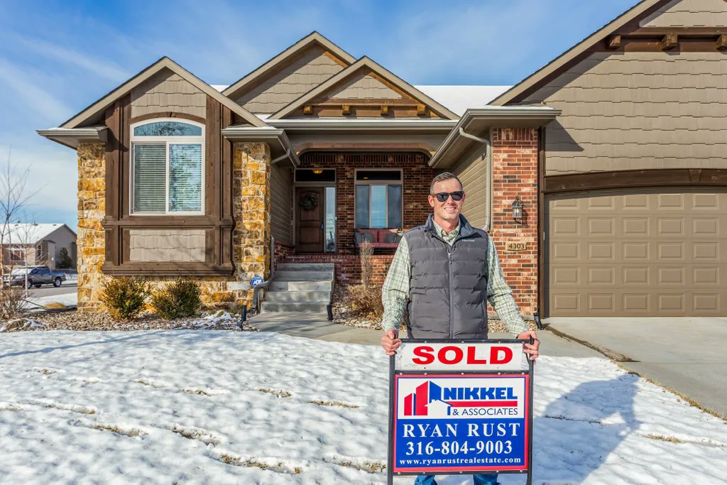 RyanRustRealEst's tweet photo. Sell your house with an expert who knows your neighborhood ⭐️
•
•
•
Ryan Rust
Wichita, KS
Real Estate Agent
📱316-804-9003
✉️ ryanrustagent@gmail.com
#wichitastate #wichita #wichitaflag #wichitarealestate #wichitarealtor #wichitabusiness #igwichita #sedgwickcounty https://t.co/JUgJXtkiqf