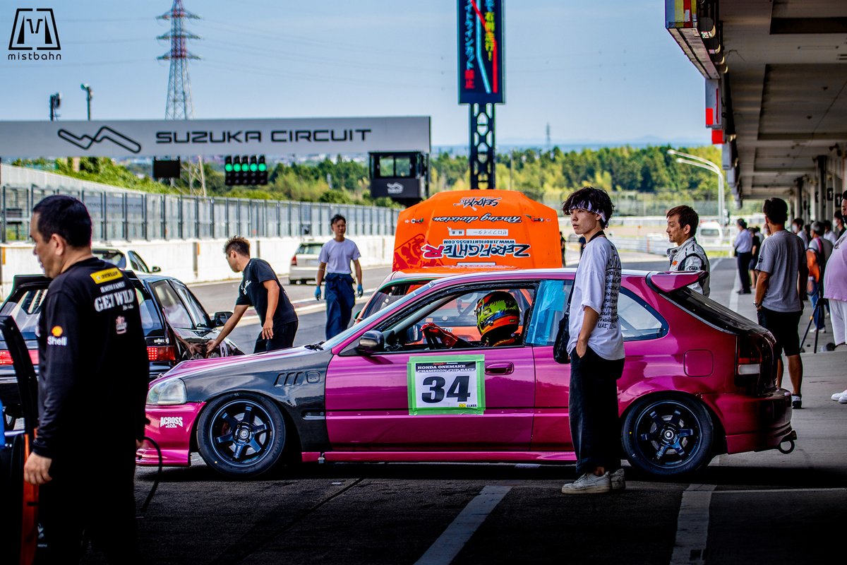 mistbahn's tweet photo. HONDA ONEMAKE CHAMPION CUP RACE Rd.2
at Suzuka International Circuit
Aug-24 2022
#HondaOneMakeChampionCupRace #ホンダワンメイクチャンピオンカップレース #ゼロファイター #HondaCivic #EG6 #EK9 #FD2 #HondaFit #GK5 #CarMakeAcross #ContinueStage #鰻や竹うち #RzFactory #HCM https://t.co/Fm6keCOOyv