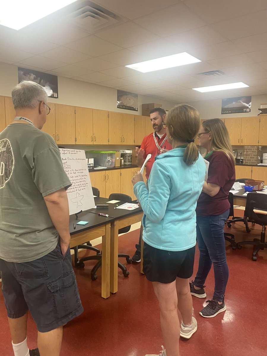 ScienceRoses's tweet photo. It was a great day training teachers for ADI! Such amazing collaboration and conversations! These teachers are definitely prepared to create future ready students! #ADIscience #fisdmadetoshine https://t.co/4WM8YZ20AA