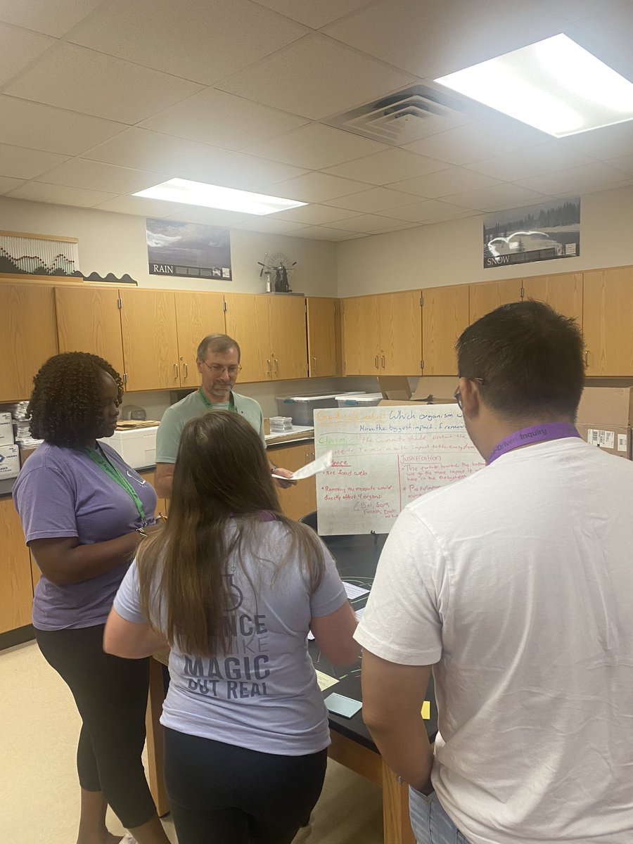 ScienceRoses's tweet photo. It was a great day training teachers for ADI! Such amazing collaboration and conversations! These teachers are definitely prepared to create future ready students! #ADIscience #fisdmadetoshine https://t.co/4WM8YZ20AA