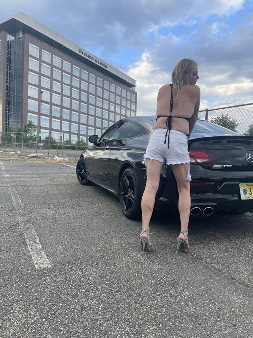 Both ladies washed today!! Want to see more?like my onlyfans and join me!! First 10 subscribers get a<a href="/tag/hotwife"class="tags"><span>#hotwife</span></a><a href="/tag/content"class="tags"><span>#content</span></a>