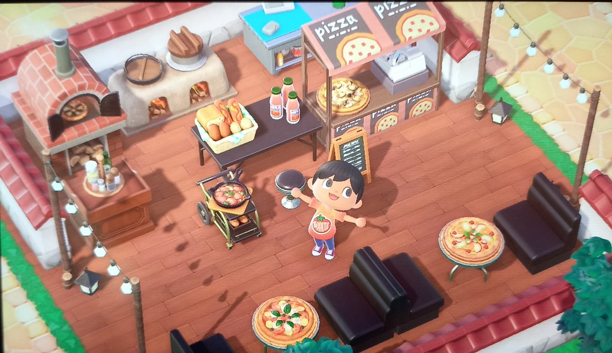 rumbledesaurus's tweet photo. ¡Pizzeria lista! 😀

Muchas gracias @makii_acnh y @Tails_Crossing https://t.co/Lt2FBhw21v
