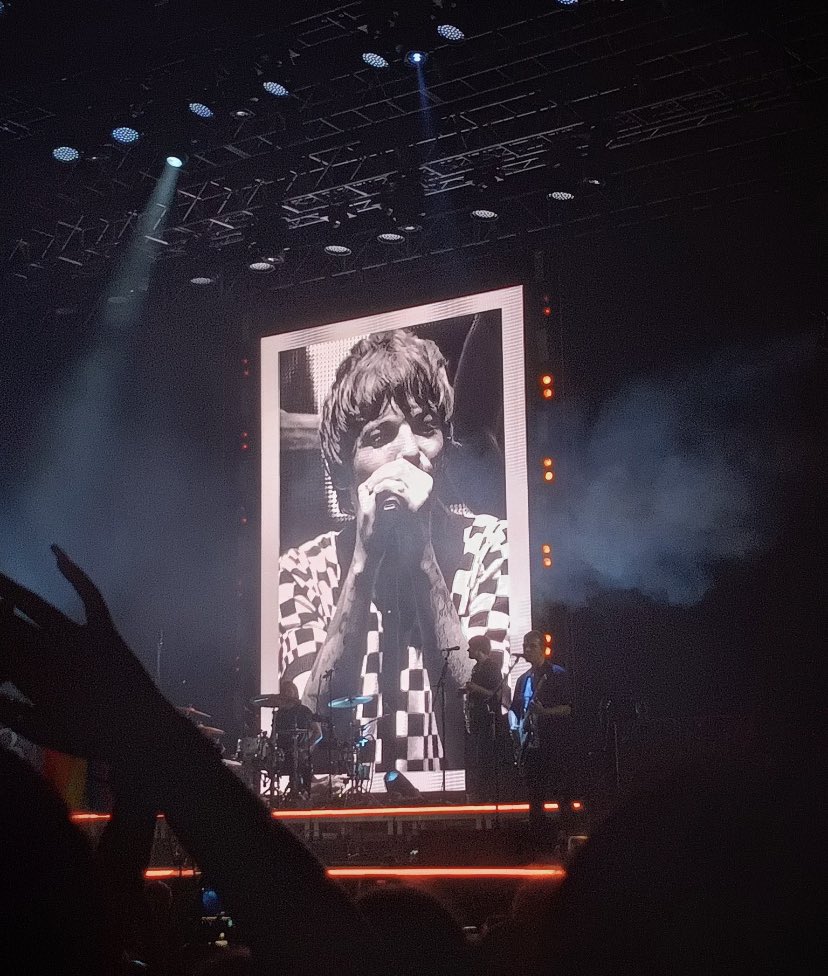 one direction                     louis tomlinson 
night changes                    night changes