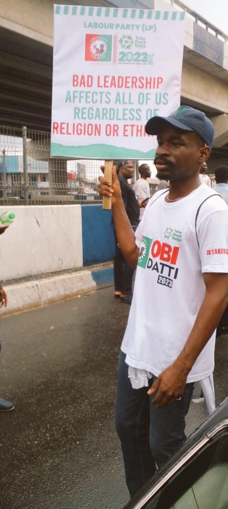 Phreshokeks's tweet photo. Better late than never. #PH4ObiDatti #MarchForObi #obidientmovement #ObidientWalk https://t.co/iI17sS0vvG